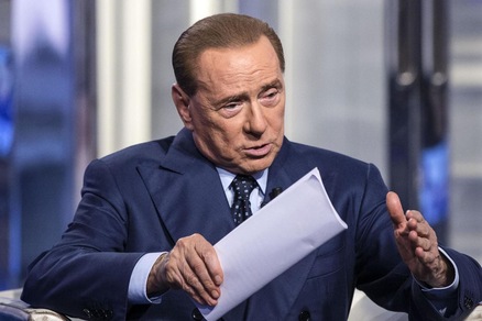 Serie A Milan, Berlusconi vuole in regalo la Champions