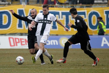 Parma Fc, la scelta dei curatori: sequestro di 400 milioni