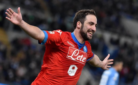 Napoli, assalto al Milan: tutto su Higuain, servono i suoi gol