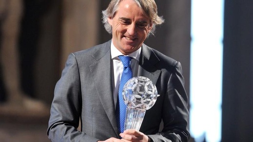 Inter, Mancini: «Lotta Champions con Roma e Fiorentina. Totti? Mi dispiace»