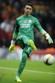 Lazio, Muslera non si commuove: «A Roma per vincere»