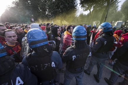 Europa League, Lazio-Galatasaray: i tifosi turchi creano disordini in pieno centro