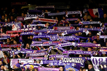 Fiorentina, a Londra ignobile coro antisemita contro David Guetta: «Mauthausen ti aspetta»