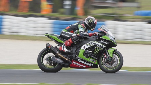 Superbike, Australia: Kawasaki meglio di Guintoli