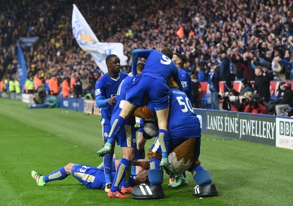 Premier League: il Leicester vola nel finale, Chelsea ok in rimonta