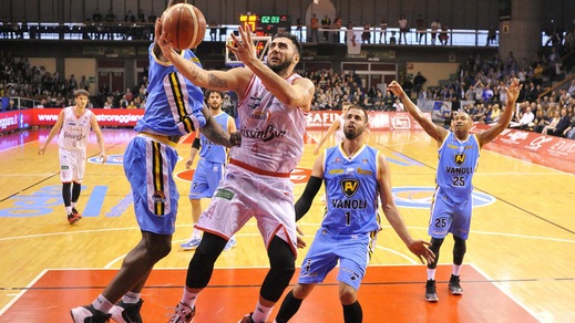 Basket Serie A, Reggio vittoria all'italiana