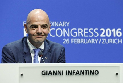 Fifa, Infantino rifiuta l'aiuto di Blatter: «Siamo diversi»