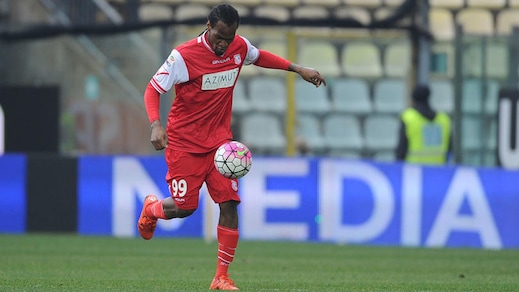 Serie A Carpi, Mbakogu ai box: problema al piede