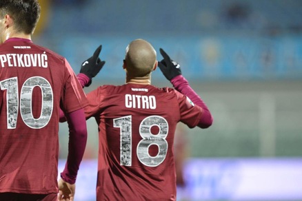 Serie B, Pescara-Trapani 1-2: colpaccio Cosmi