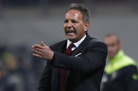 Milan, Zapata e Luiz Adriano in campo contro la Lazio