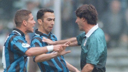 Veleno Ceccarini: “Simoni, sei patetico Juve-Inter: non c’era il rigore su Ronaldo”