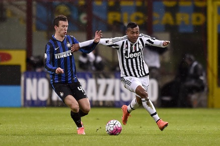 Alex Sandro: «L'Inter? Siamo la Juve, vogliamo vincere sempre»