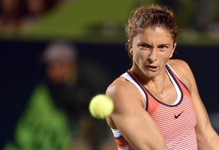 Tennis Monterrey, Errani supera il primo turno, Rybarikova ko