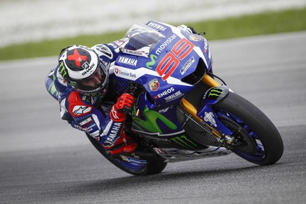 MotoGp Qatar: Lorenzo primo nei test, Rossi quinto