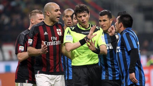 L’Uefa avverte Inter e Milan: conti in regola o rischiate l’esclusione dalle Coppe