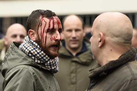 Alta tensione Tottenham-Arsenal, incidenti prima del match