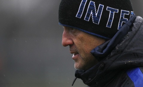 Inter, allenamento sotto la pioggia prima del Palermo