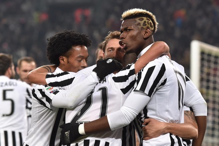 Champions League Bayern Monaco-Juventus, niente diretta gratis su Zdf. Mediaset fa criptare il segnale