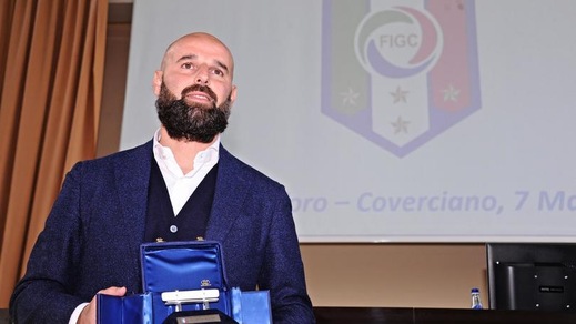 Serie A Frosinone, a Stellone va la Panchina d'Argento