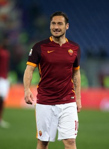 Calciomercato: Roma-Totti, ora è finita. Lo chiama Ranieri