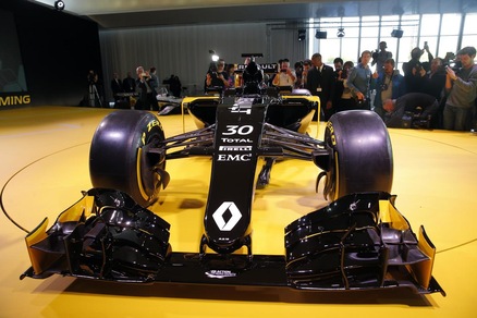 F1, il 16 marzo nuova livrea per la Renault