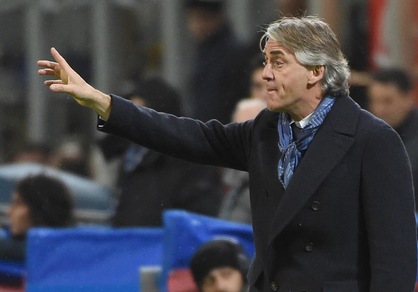 Calciomercato Inter, Mancini: «Se non mi cacciano resto qui anche il prossimo anno»