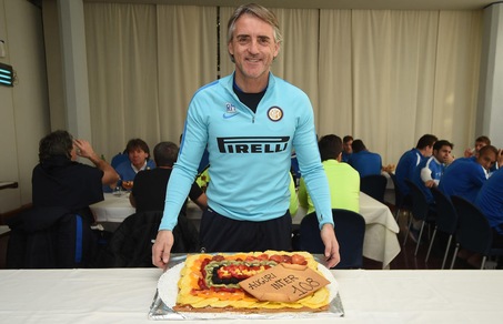 Mancini festeggia i 108 anni dell'Inter