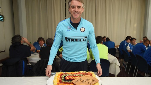 Mancini festeggia i 108 anni dell'Inter