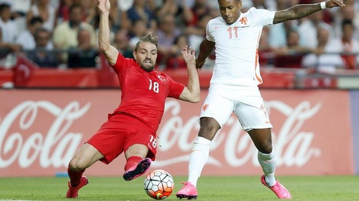 Calciomercato Inter, Erkin firma per 3 anni. Via Santon e D'Ambrosio