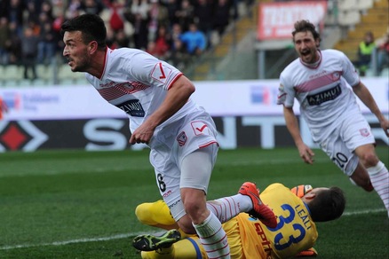Carpi-Frosinone 2-1: De Guzman firma la vittoria