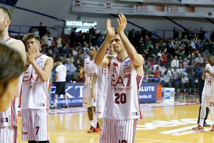 Basket, Eurocup: Milano avanti nel derby contro Trento