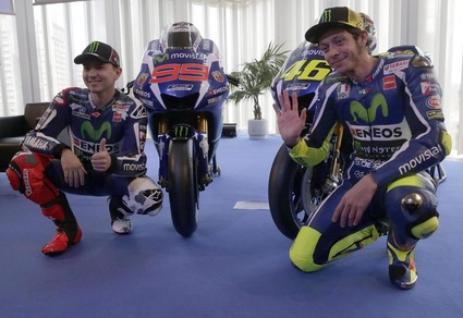 MotoGp, Rossi: «Io motivato, ma Lorenzo è favorito»