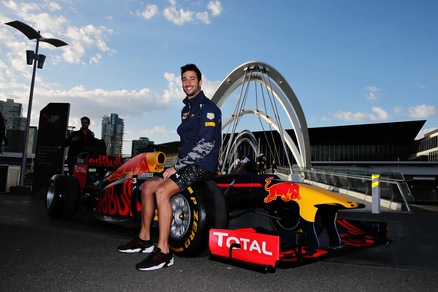 Formula 1, Ricciardo ritorna in Australia
