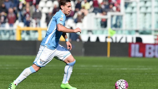 Calciomercato, Inter-Milan derby per Biglia: la Lazio gli offre il rinnovo