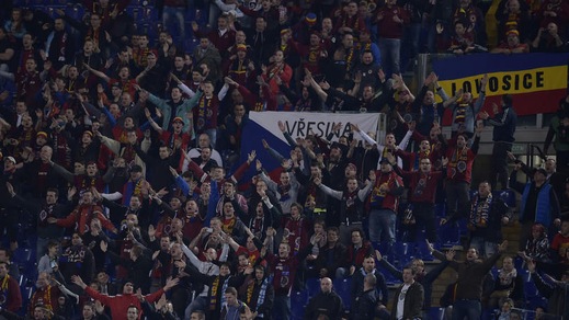 Europa League, 30 tifosi dello Sparta Praga fermati. C'è anche un ferito
