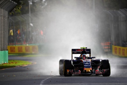 GP d'Australia, le libere sotto la pioggia