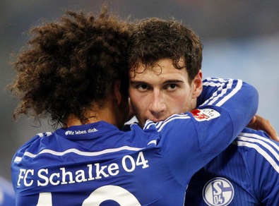 Bundesliga, lo Schalke è quarto: 2-1 al Moenchengladbach