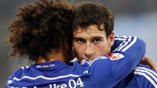 Bundesliga, lo Schalke è quarto: 2-1 al Moenchengladbach