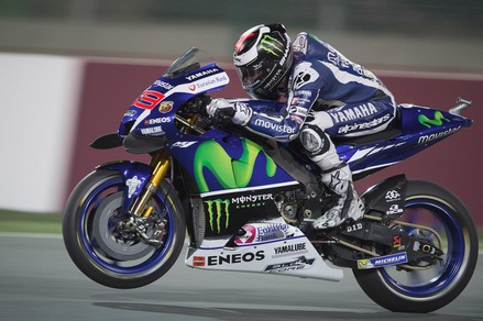 MotoGp Qatar, Lorenzo: «Voglio migliorare il ritmo»