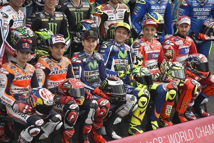 MotoGP 2016: le foto dei 21 piloti