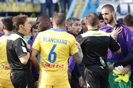 Serie A, la Fiorentina frena ancora. La Roma è a +5