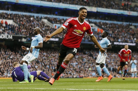 Manchester, derby allo United. Tottenham ok, -5 dal Leicester