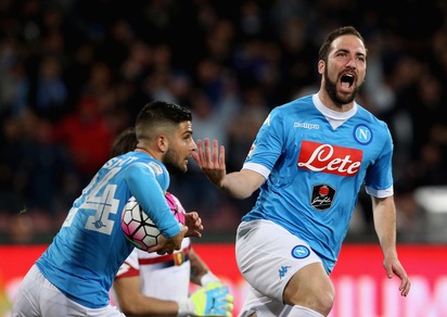Napoli-Genoa 3-1: doppietta Higuain, il Pipita fa impazzire il San Paolo