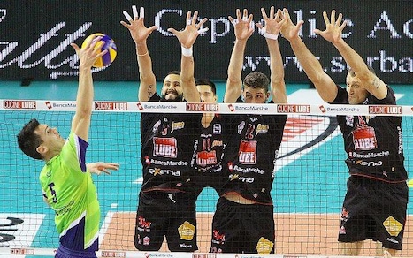 Volley: Superlega, la Lube chiude i conti, Modena avanti 2-1