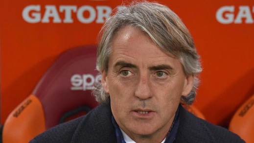 Inter, Mancini: «Gli arbitri fischiano troppo». Bolingbroke: «Champions con wild card»