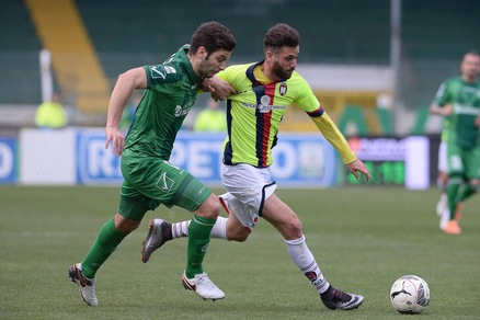 Serie B: Avellino-Crotone 0-0: solo pari per Juric