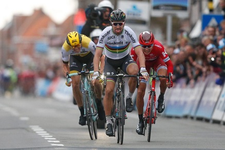 Ciclismo, Sagan vince la Gand-Wevelgem. Incidente grave per Demoitié Lille