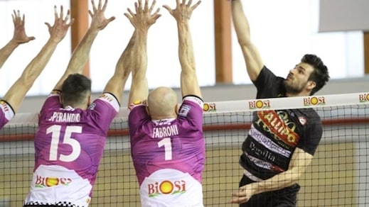 Volley: A2 Maschile, al termine della regular season Vibo è prima