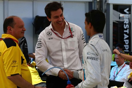 F1 Mercedes, Wolff: «Non volevamo bruciare Wehrlein»