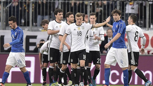 Primo tempo: Italia, tartaruga e pure fifona. Germania implacabile